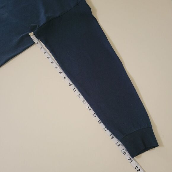 Fruit of the Loom Men's Black Crewneck Long Sleeve Pullover Tee - Picture 9 of 12